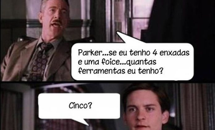 Eu tenho 4 enxadas e uma foice, quantas ferramentas eu tenho