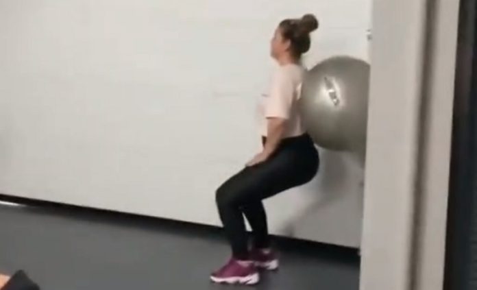 Cristiano Ronaldo aproveita quarentena na Madeira para dar treino duro à família