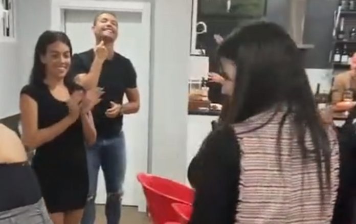 Cristiano Ronaldo e Georgina festejam aniversário em família