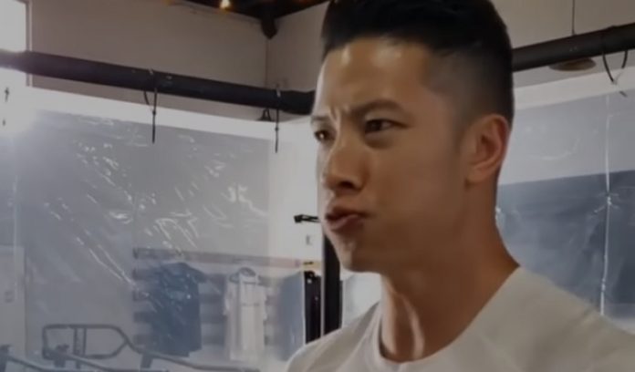 Ginásio isola clientes em «cabines» de plástico para treinarem em segurança