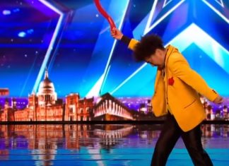 Mágico faz o impossível parecer possível em atuação no Britain's Got Talent