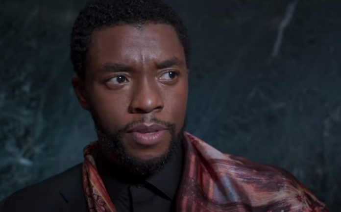 Marvel faz homenagem a Chadwick Boseman, ator de Pantera Negra Marvel faz homenagem a Chadwick Boseman, ator de "Pantera Negra"