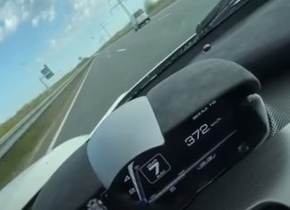 Ferrari LaFerrari atinge os 372 Km/h numa autoestrada na Alemanha