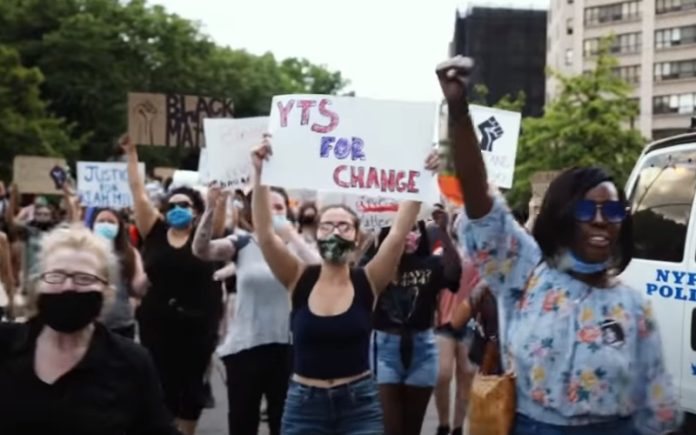 Vídeo mostra possível trailer para 2020, caso se tratasse de um filme