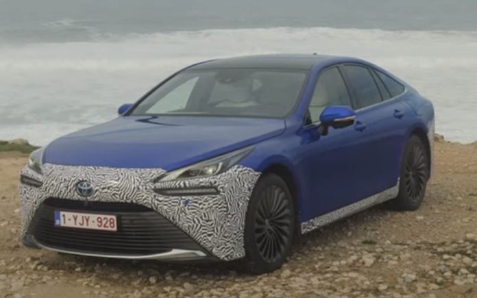 Toyota Mirai Fuel Cell é o primeiro carro a hidrogénio em Portugal Toyota Mirai Fuel Cell é o primeiro carro a hidrogénio em Portugal
