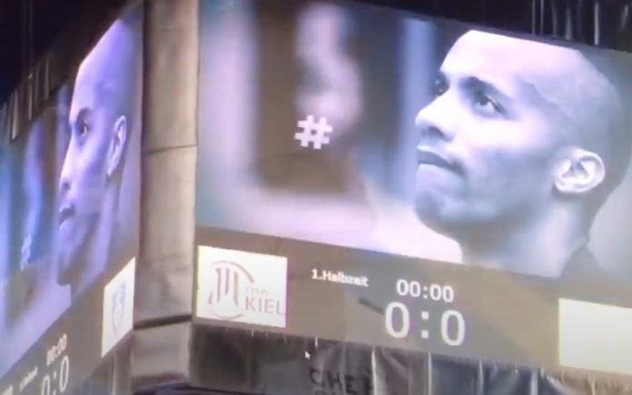 Jogo da Champions de andebol é marcado por homenagem a Quintana