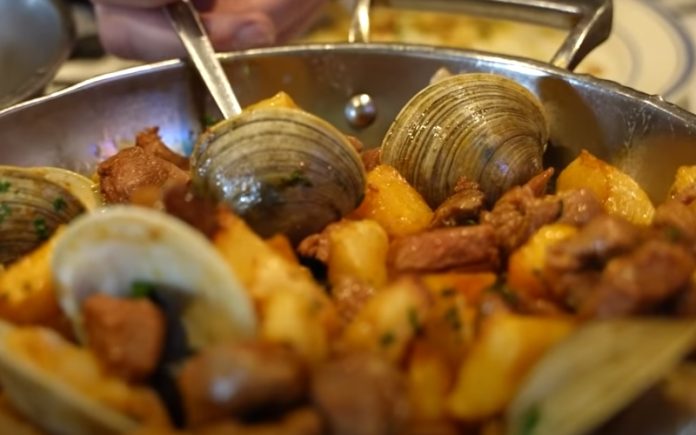 Youtubers americanos descobrem gastronomia portuguesa Youtubers americanos descobrem gastronomia portuguesa