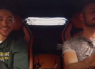 Youtuber realiza sonho de jovem com paralisia cerebral de andar de Lamborghini