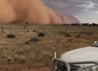 Uma gigantesca tempestade de areia na Austrália