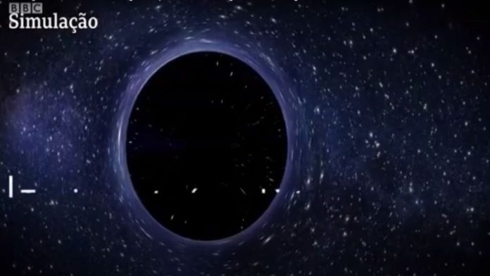 Como os cientistas conseguiram a proeza inédita de fotografar um buraco negro