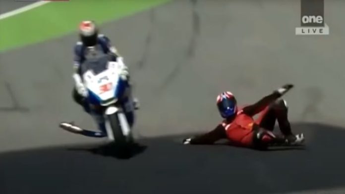 Quedas impressionantes no Moto GP