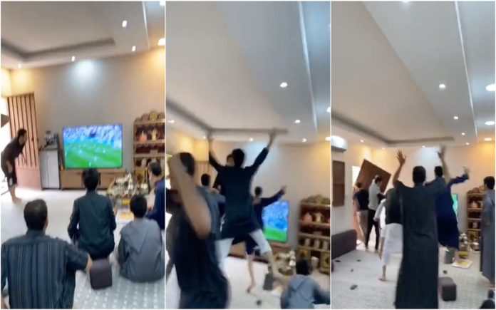 Adepto saudita arrancou porta após o segundo golo contra a Argentina