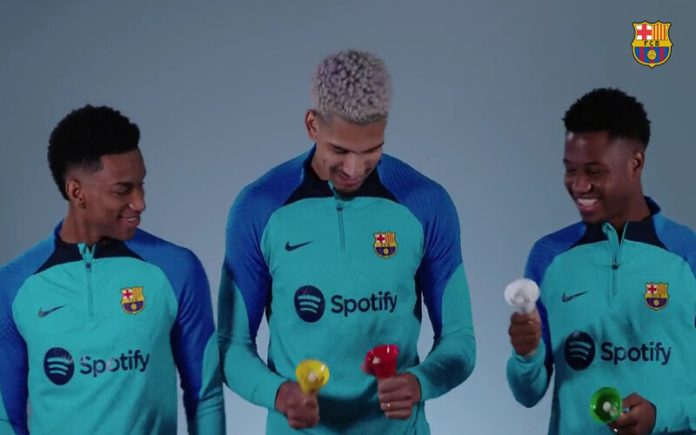 Barcelona apresenta os “bloopers” das gravações de Natal