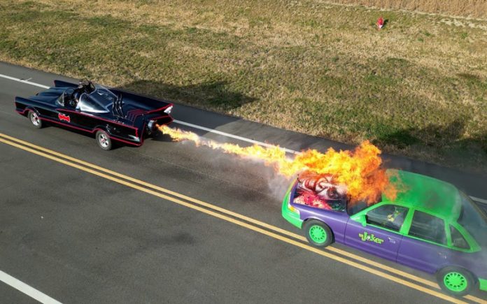 Batmobile foi recriado por Youtuber e ficou um espanto