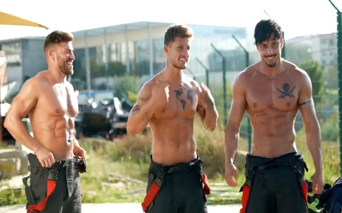 Bombeiros de Lisboa despem a camisola pela solidariedade