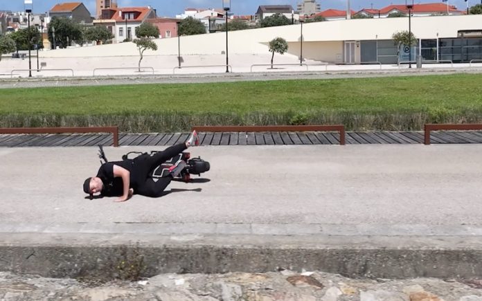 Nuno Agonia sofre acidente ao testar a trotinete mais potente do mundo e regista tudo em vídeo