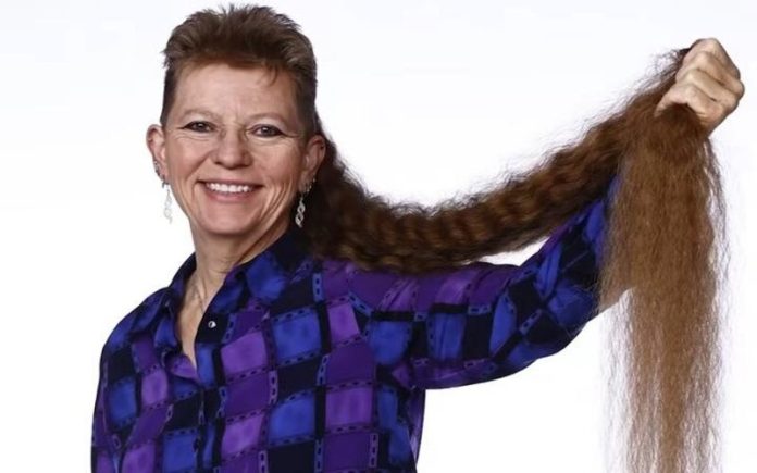 Mulher do Tennessee conquista recorde mundial por possuir a maior tainha