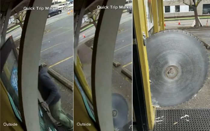 Homem escapa por um triz após lâmina de serra de 1 metro se soltar e se dirigir em sua direção Homem escapa por um triz após lâmina de serra de 1 metro se soltar e se dirigir em sua direção