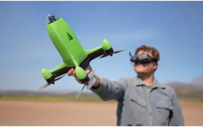 Pai e filho sul-africanos criam o drone mais rápido do mundo