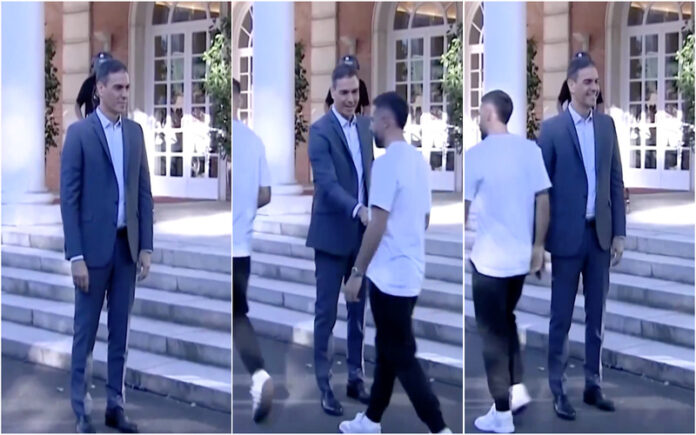 Carvajal e Pedro Sánchez protagonizam momento tenso que agitou as redes sociais