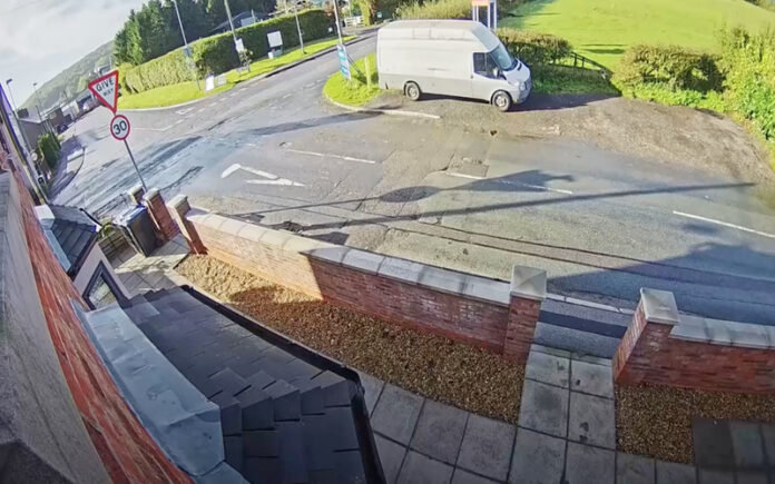 Cruzamento mais perigoso da Grã-Bretanha regista 13 acidentes em dois meses