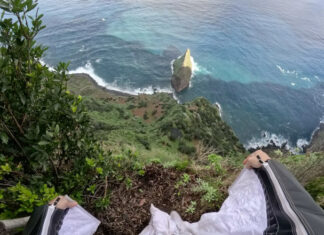Austríaco impressiona com salto de wingsuit na Madeira