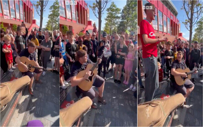 Cânticos em Anfield ecoam em tributo emocionado a Diogo Jota