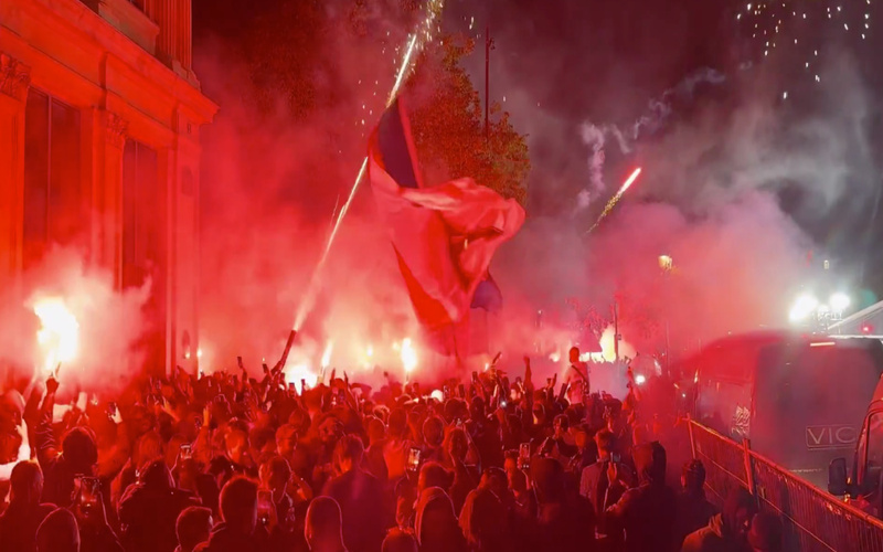 Paris em festa com Bola de Ouro de Dembélé