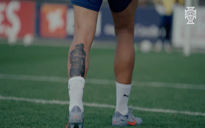 Rúben Neves homenageia Diogo Jota com tatuagem emocionante