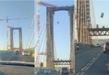 Queda de WC portátil em ponte de Sevilha assusta condutores