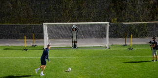 Cristiano Ronaldo enfrenta robô “imbatível” criado por ex-engenheiro da NASA