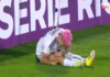 Panenka falhada e lesão tornam lance insólito viral no futebol sul-americano