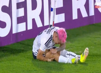 Panenka falhada e lesão tornam lance insólito viral no futebol sul-americano