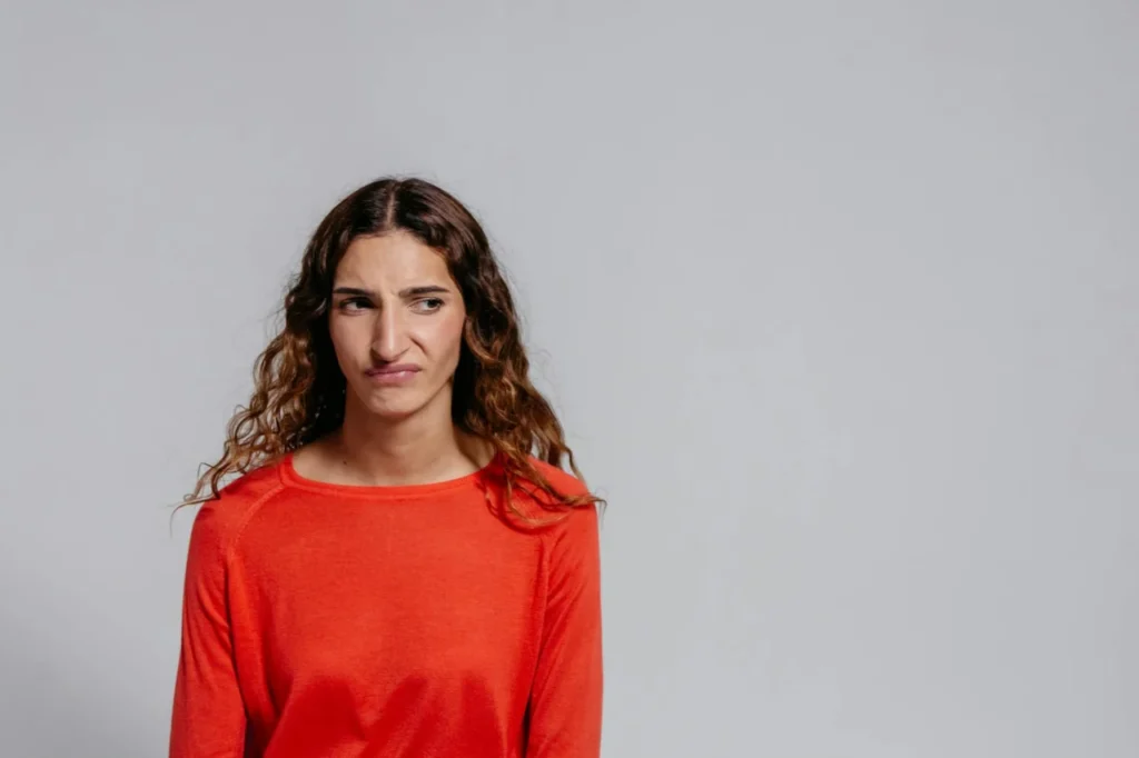 12 coisas que toda a jovem mulher já sentiu e raramente diz