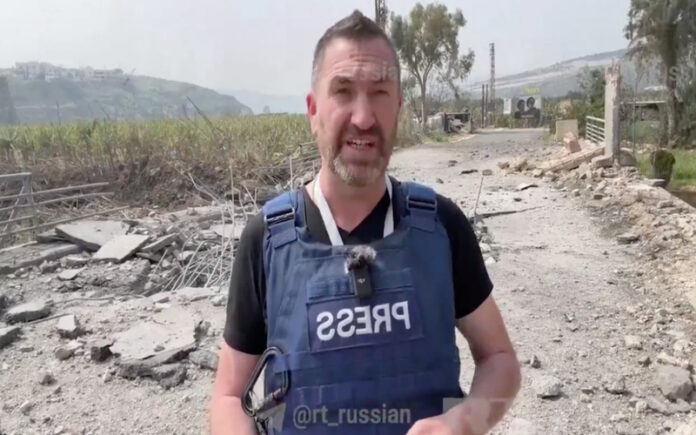 Jornalista britânico escapa a impacto de míssil no sul do Líbano