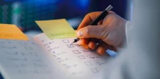 15 coisas que quase toda a gente odeia, mas faz na mesma