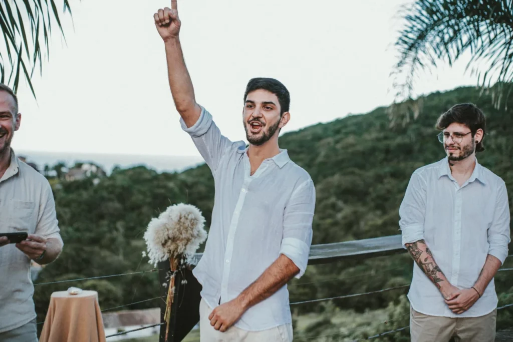 Mulher publica anúncio à procura de marido e a resposta torna-se inesperada