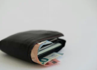 7 truques simples para gastar menos dinheiro sem sofrer