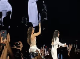 Carminho e Rosalía emocionam com dueto inesperado na MEO Arena