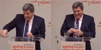 Presidente do Banco de Espanha protagoniza momento insólito ao confundir copo