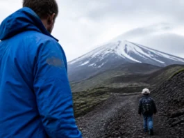 Quando um relato sobre um pai e o monte fuji se transforma em notícia Contexto editorial sobre Pai abandona filho no Monte Fuji
